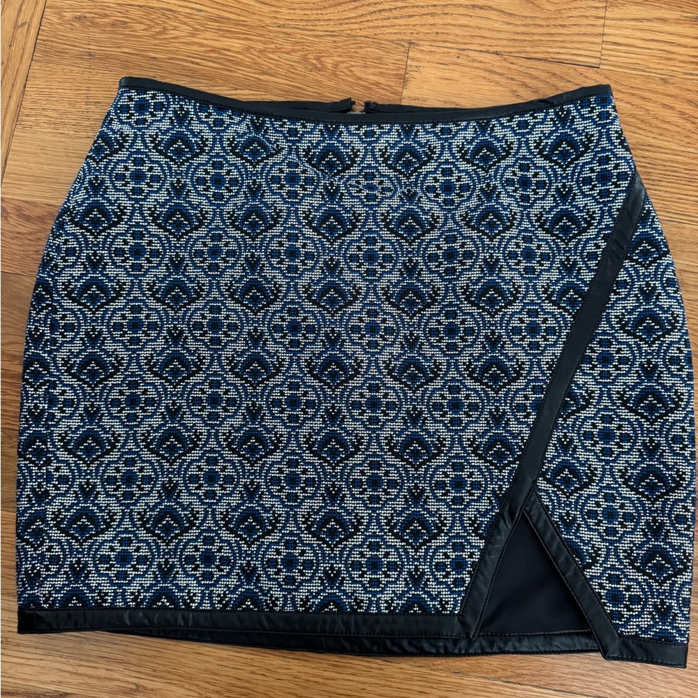 Express Mini Skirt with Faux Leather Trim size 4